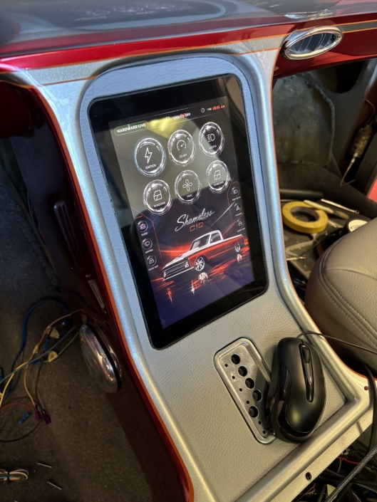 Greenworks 10.1" touchscreen mounted in a truck center console, connected to an Infinitybox IPM1 Kit